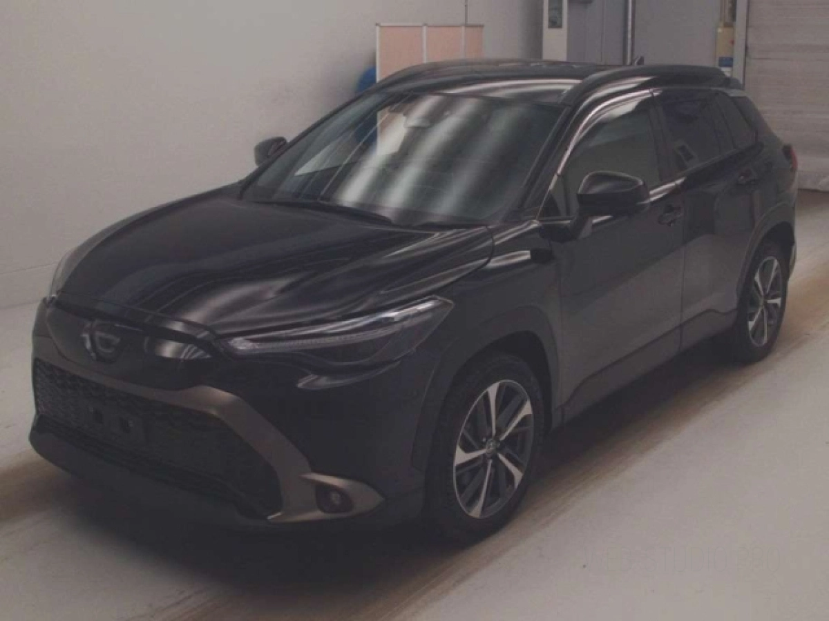 TOYOTA COROLLA CROSS ZVG13 2024