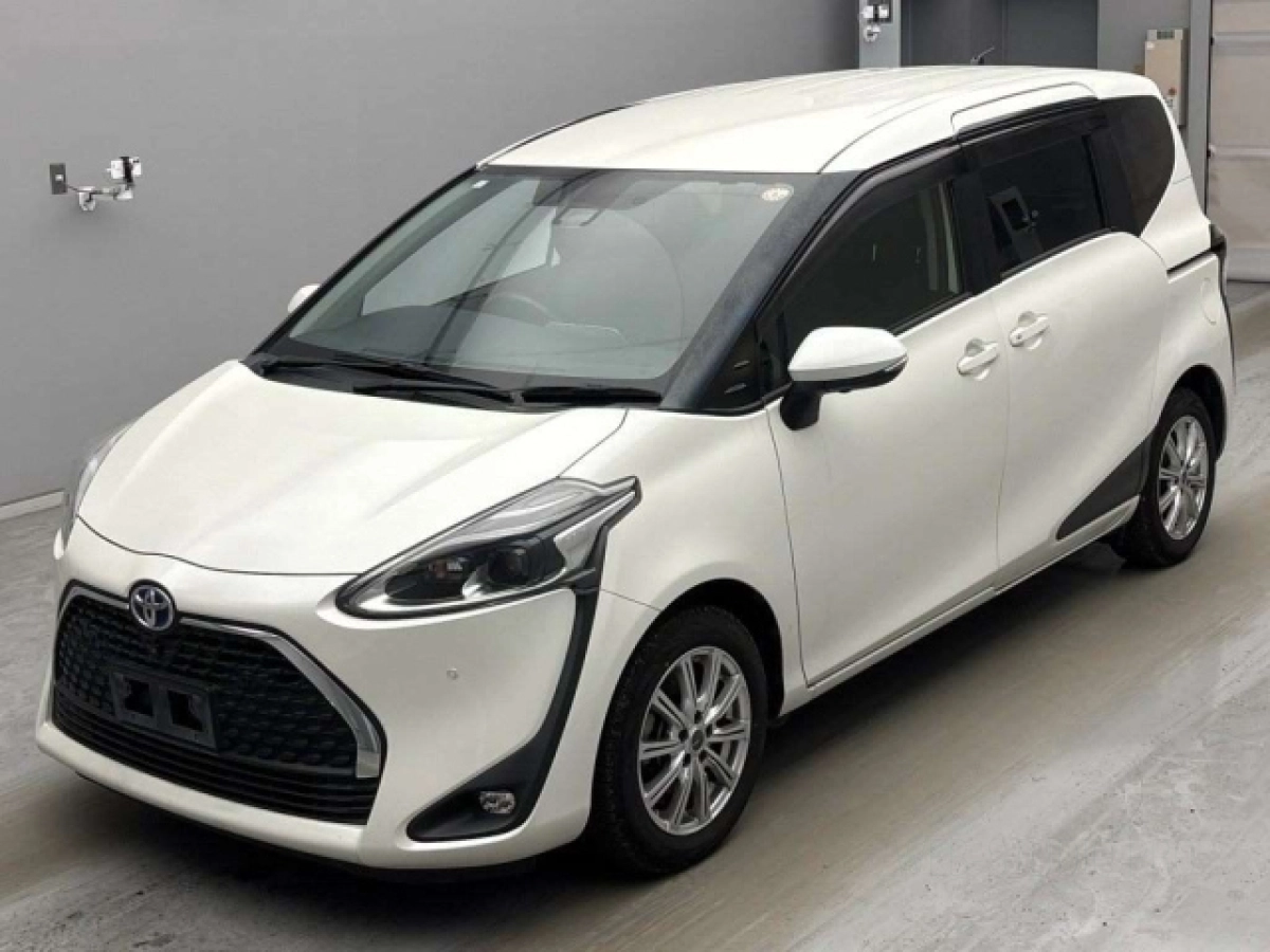 TOYOTA SIENTA NHP170G 2021