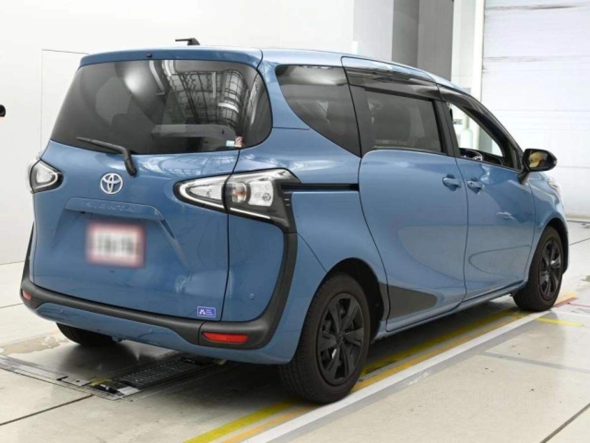 TOYOTA SIENTA