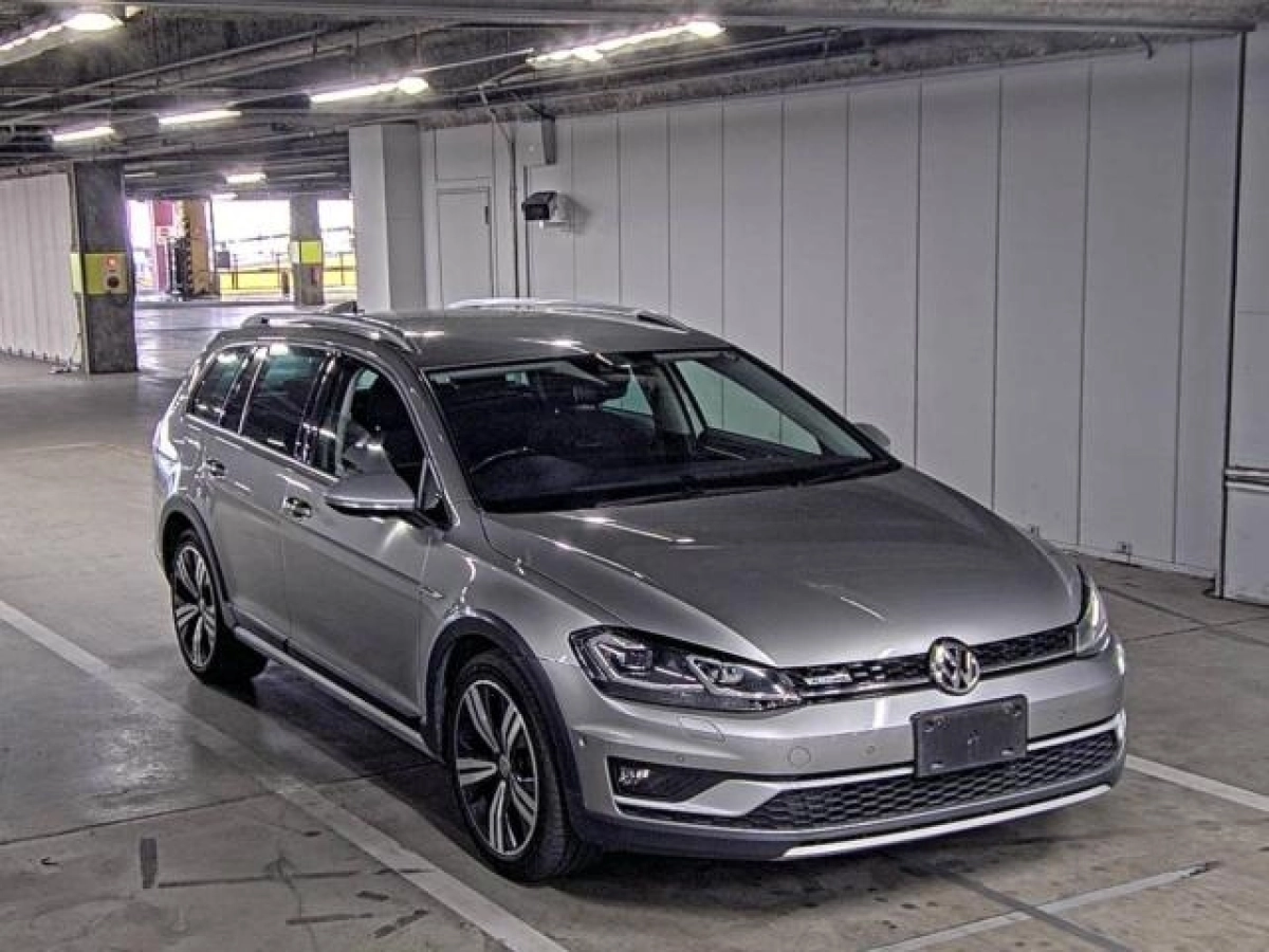 VOLKSWAGEN GOLF ALLTRACK AUCJSF 2019