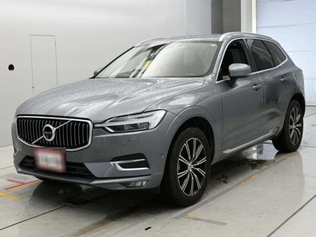 VOLVO XC60 UD4204TXC 2020