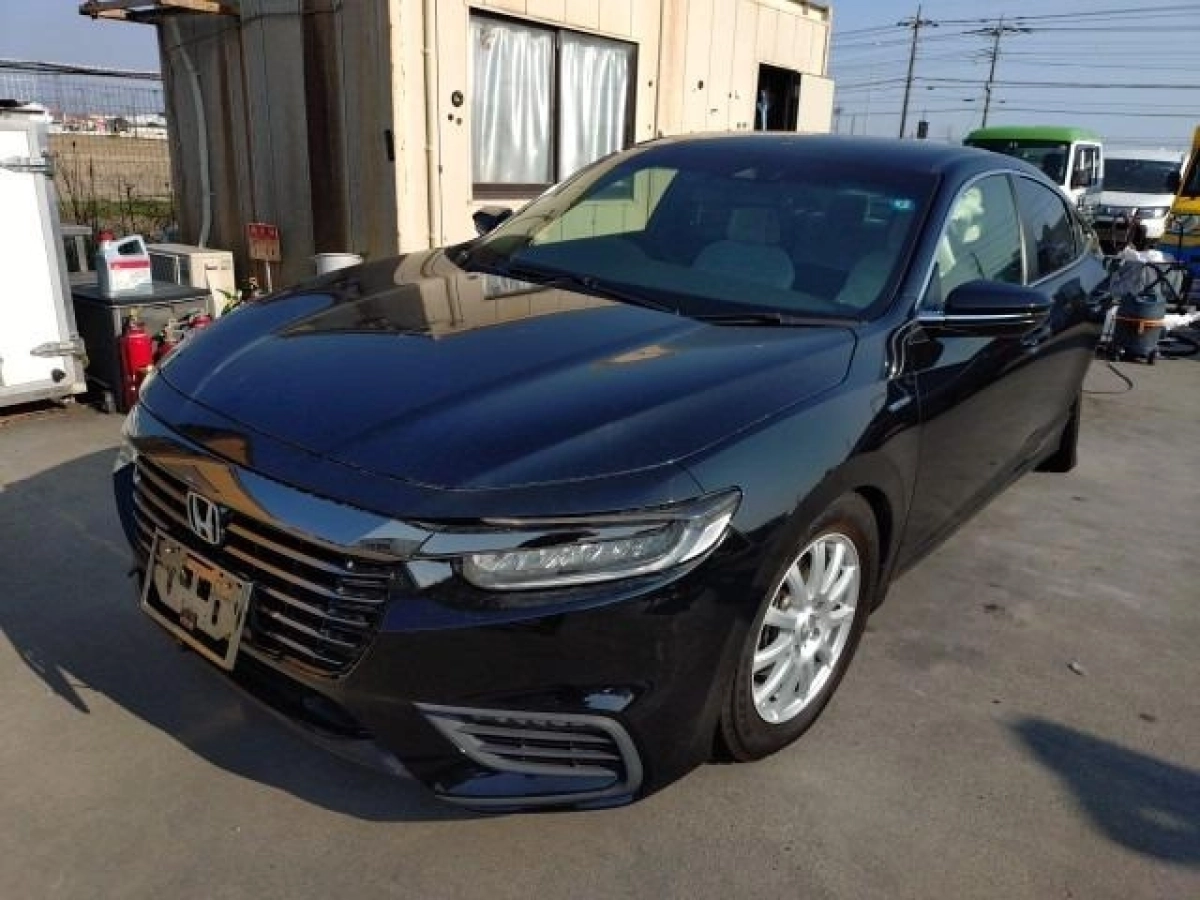 HONDA INSIGHT ZE4 2019