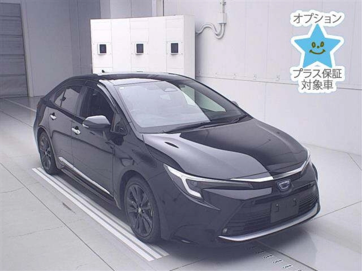 TOYOTA COROLLA ZWE215 2023