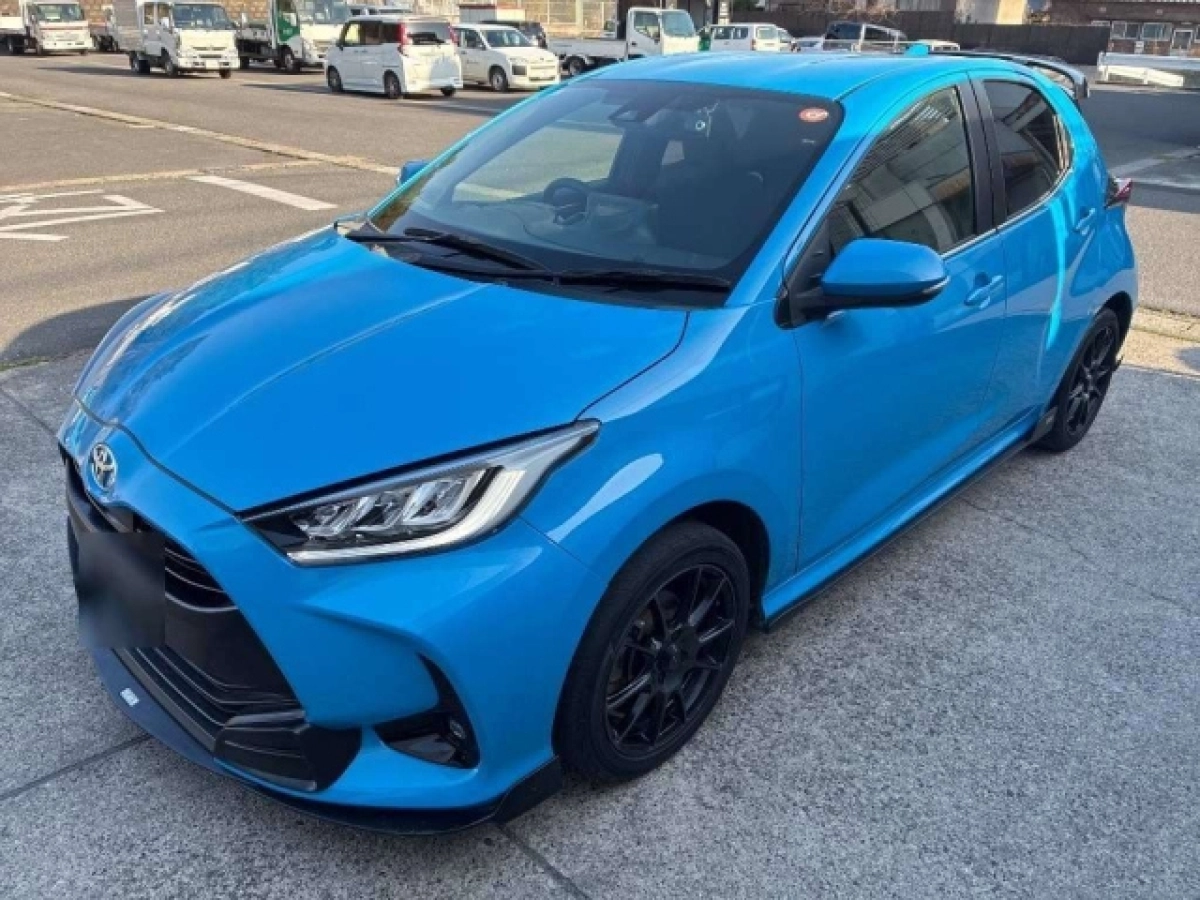 TOYOTA YARIS MXPA10 2021