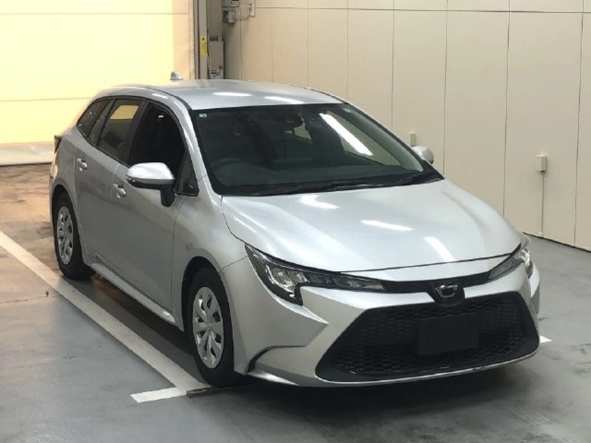 TOYOTA COROLLA TOURING ZRE212W 2022