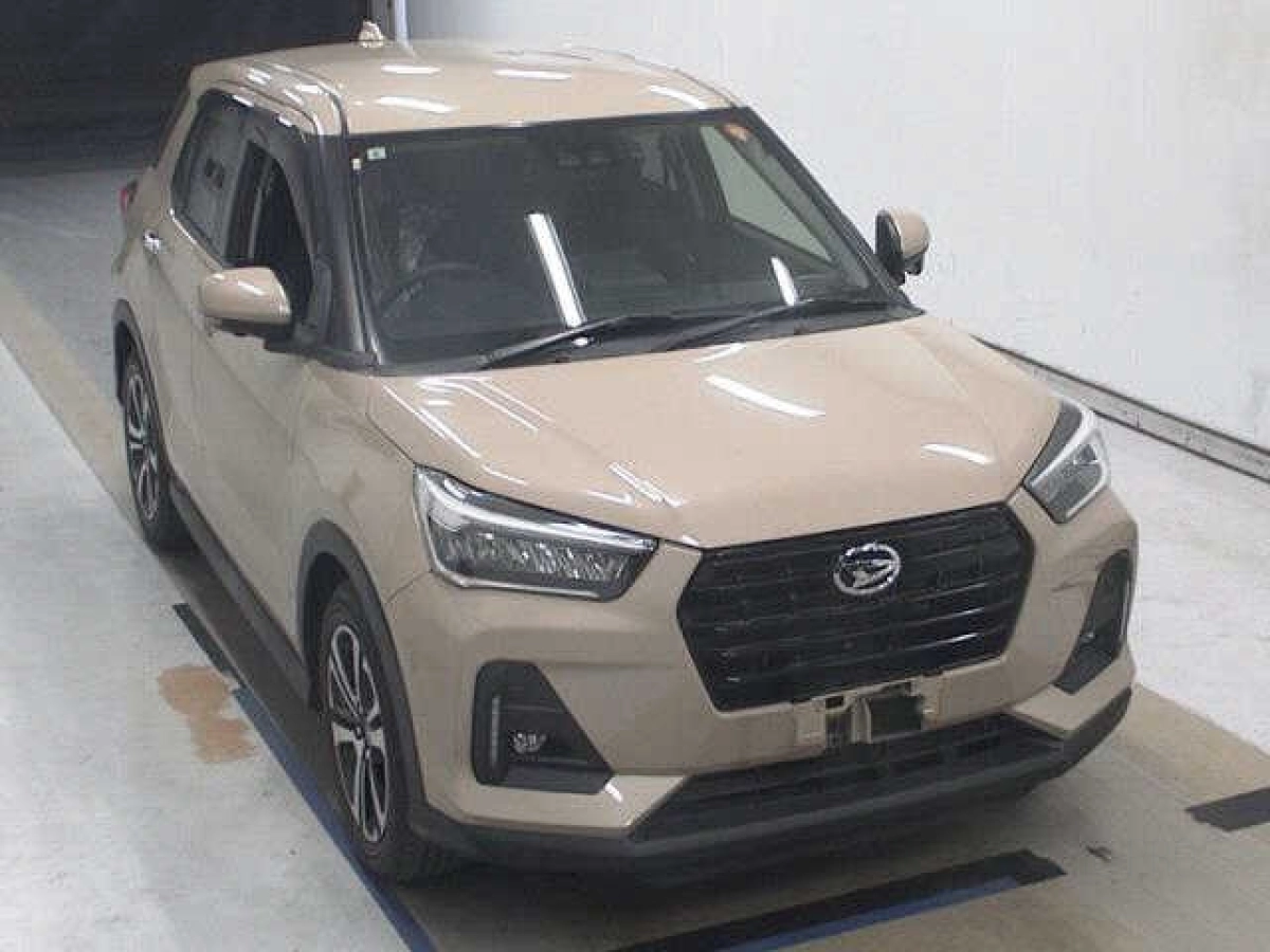 DAIHATSU ROCKY