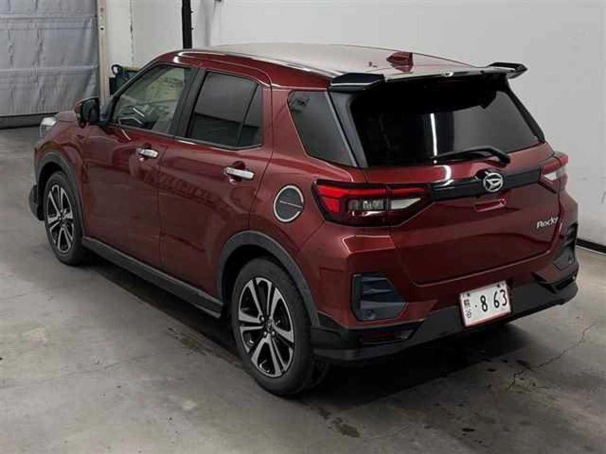 DAIHATSU ROCKY