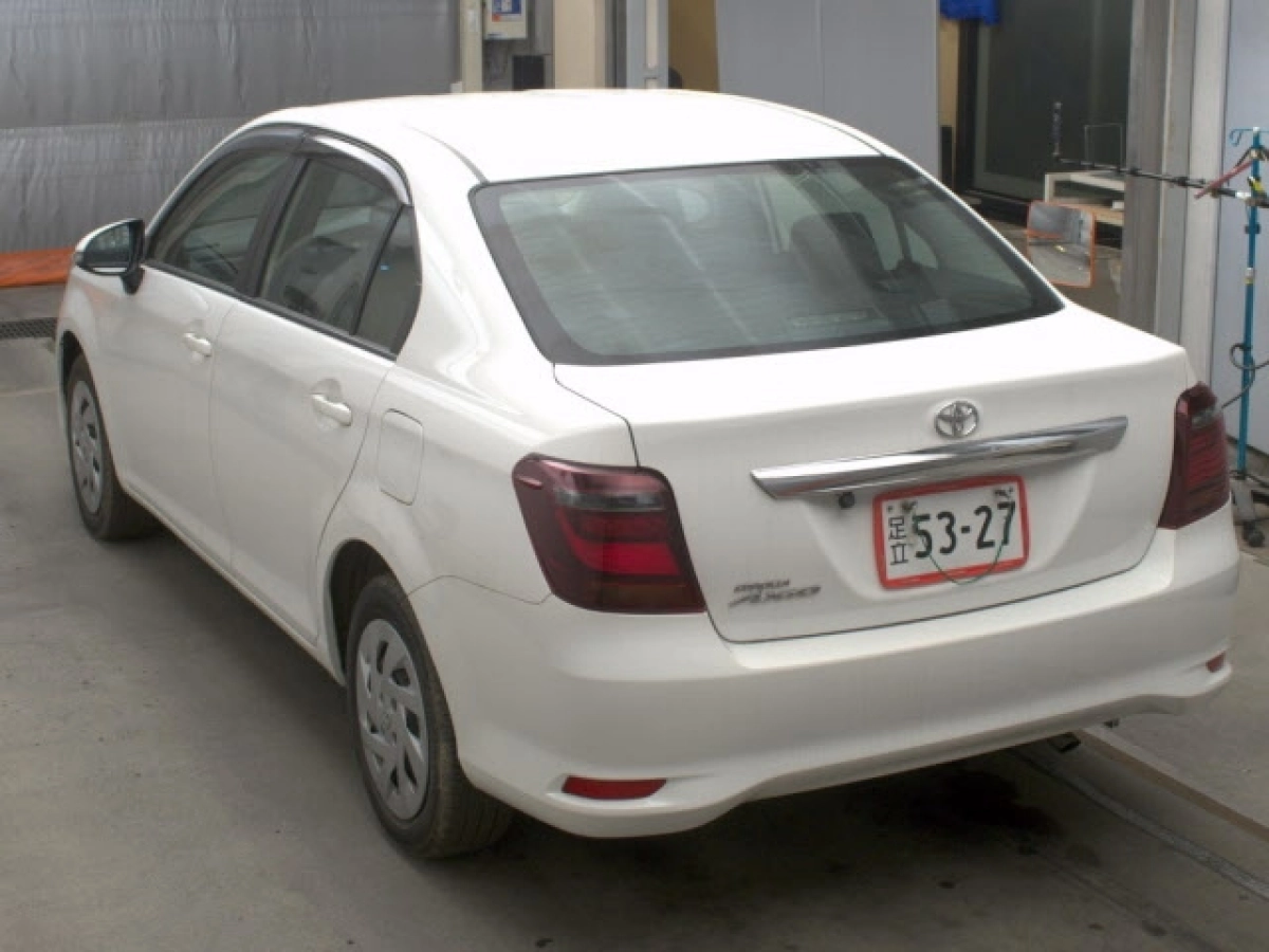 TOYOTA COROLLA AXIO