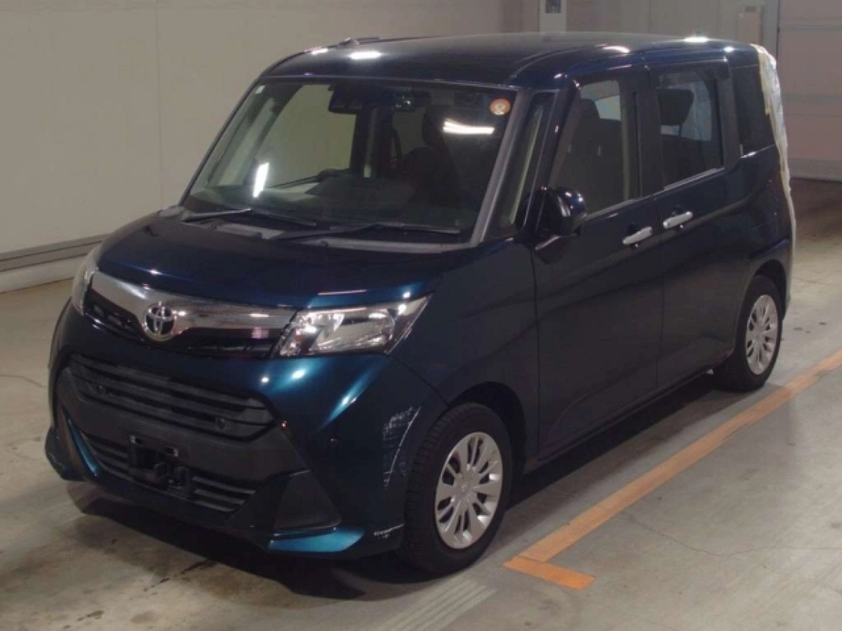 TOYOTA TANK M900A 2019