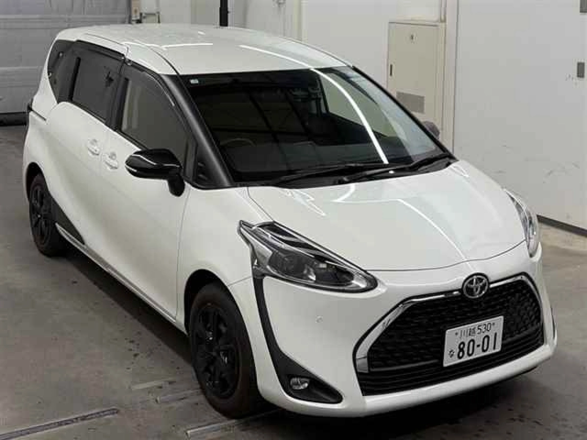 TOYOTA SIENTA