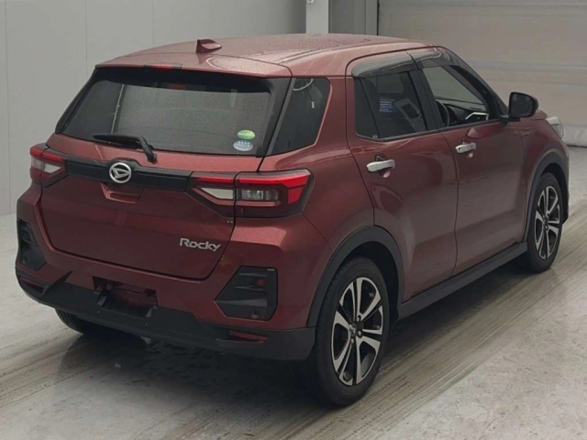DAIHATSU ROCKY
