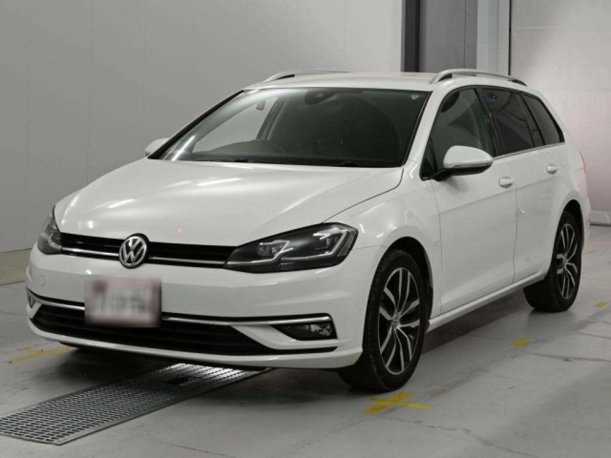 VOLKSWAGEN GOLF VARIANT AUCHP 2019