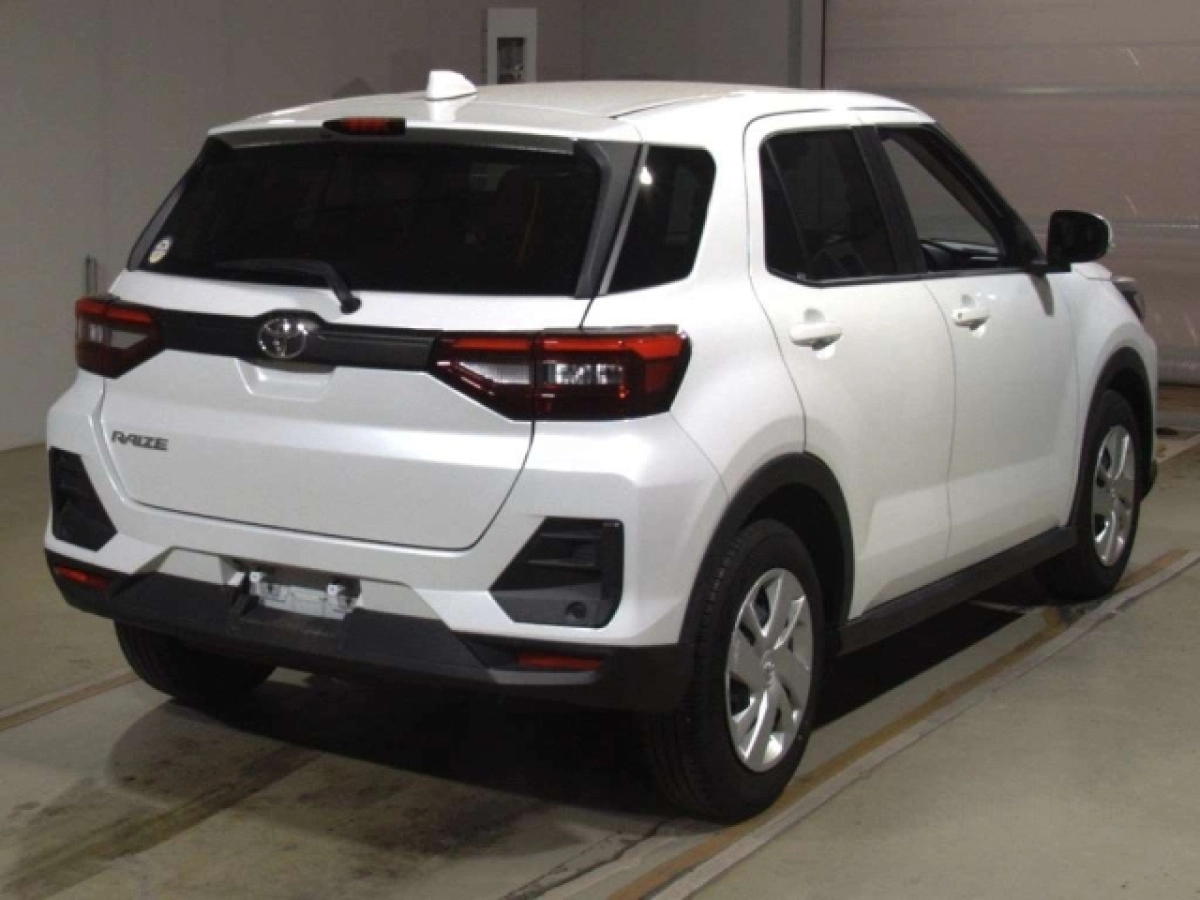 TOYOTA RAIZE