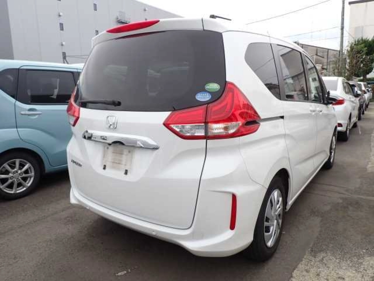 HONDA FREED