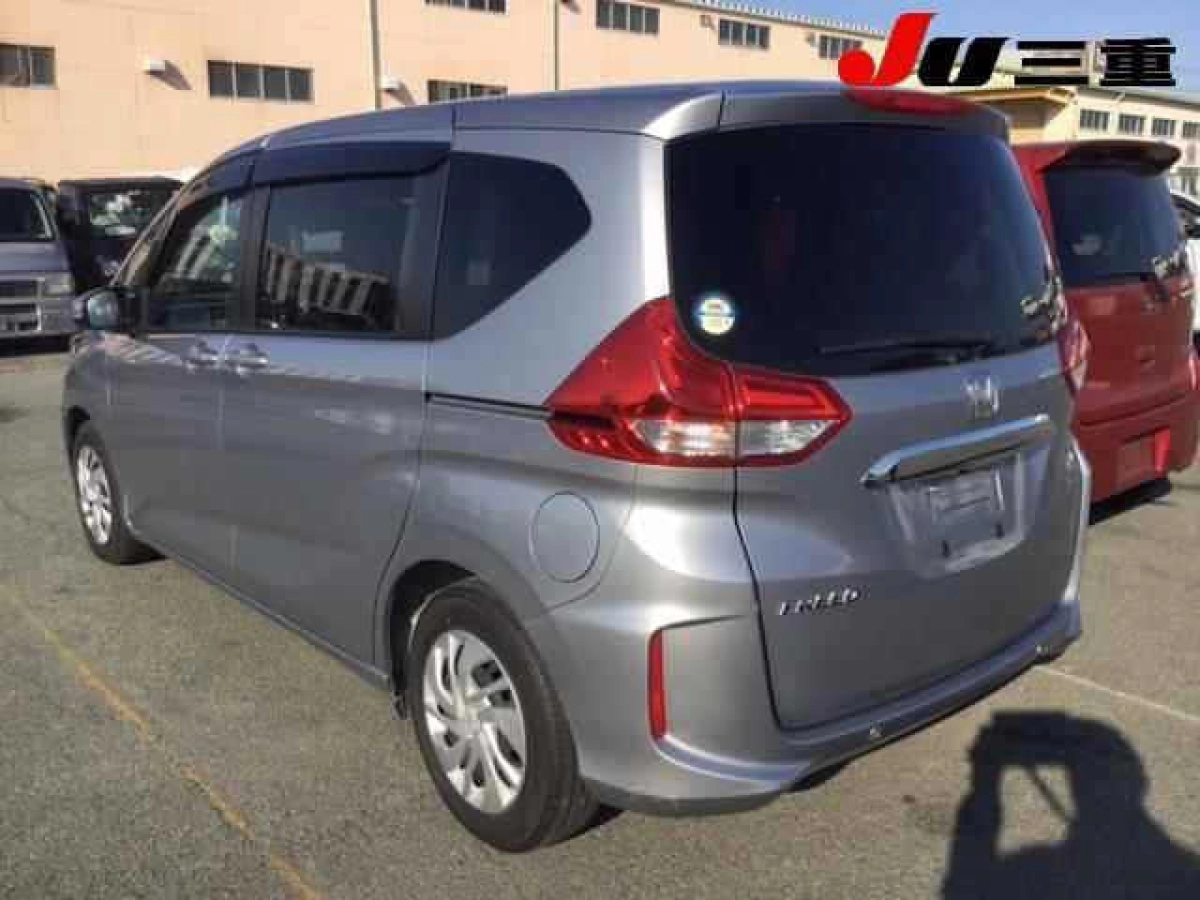HONDA FREED