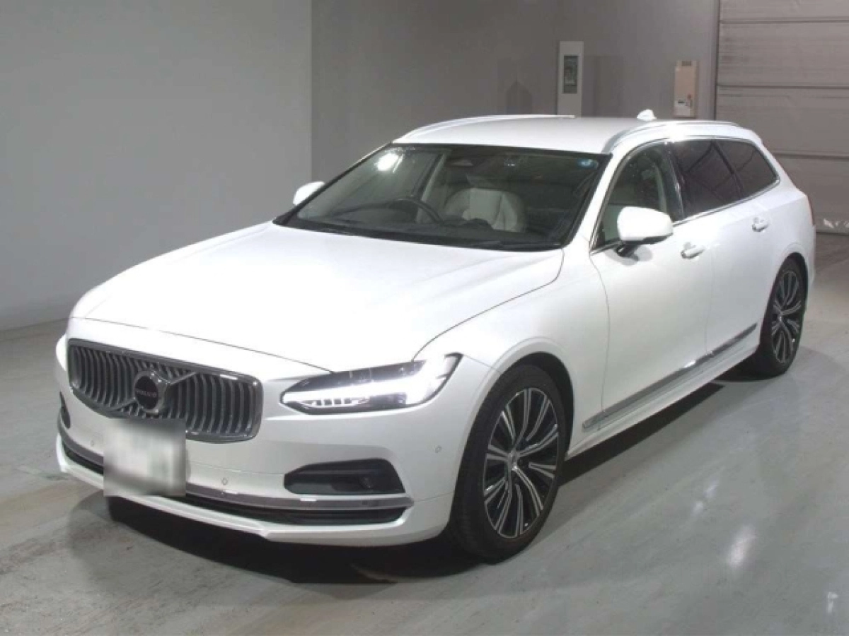 VOLVO V90 PB420TM 2022