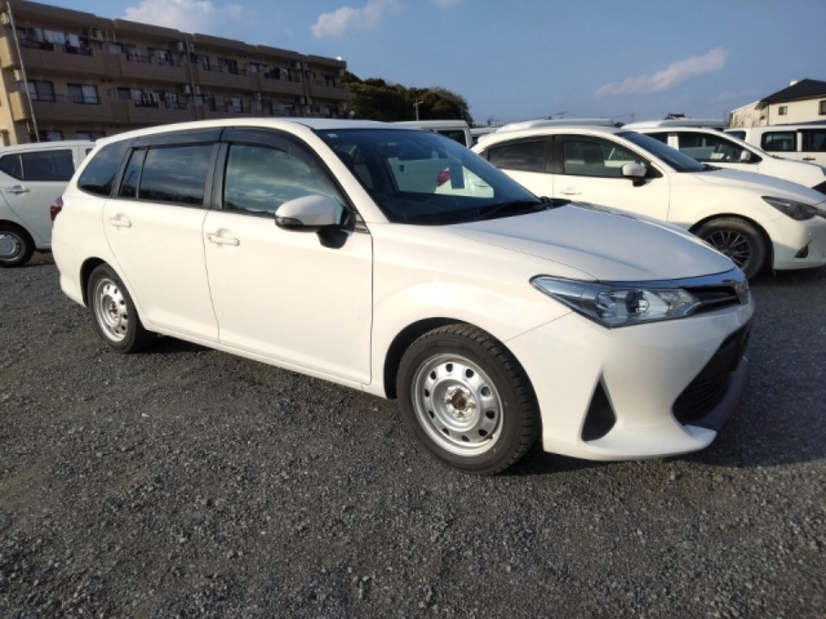 TOYOTA COROLLA FIELDER