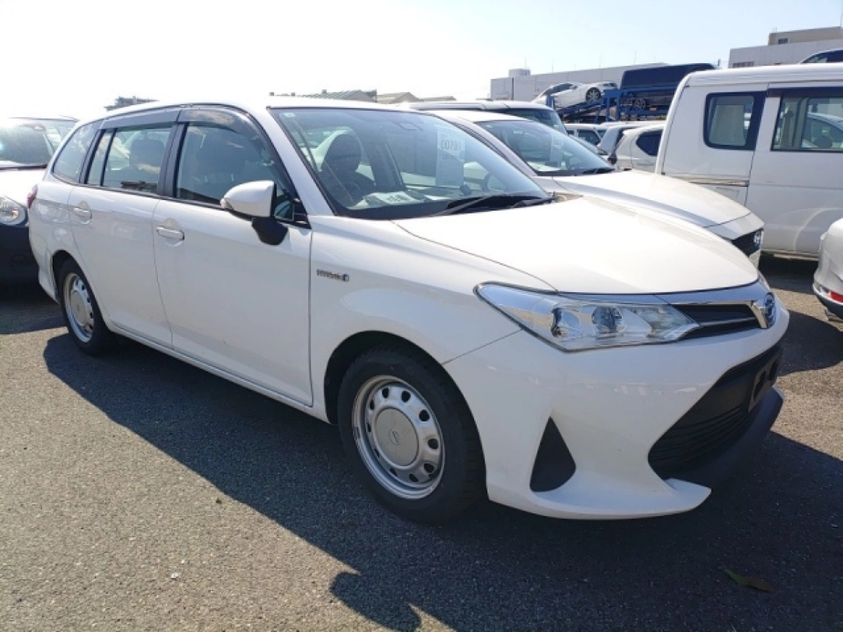 TOYOTA COROLLA FIELDER