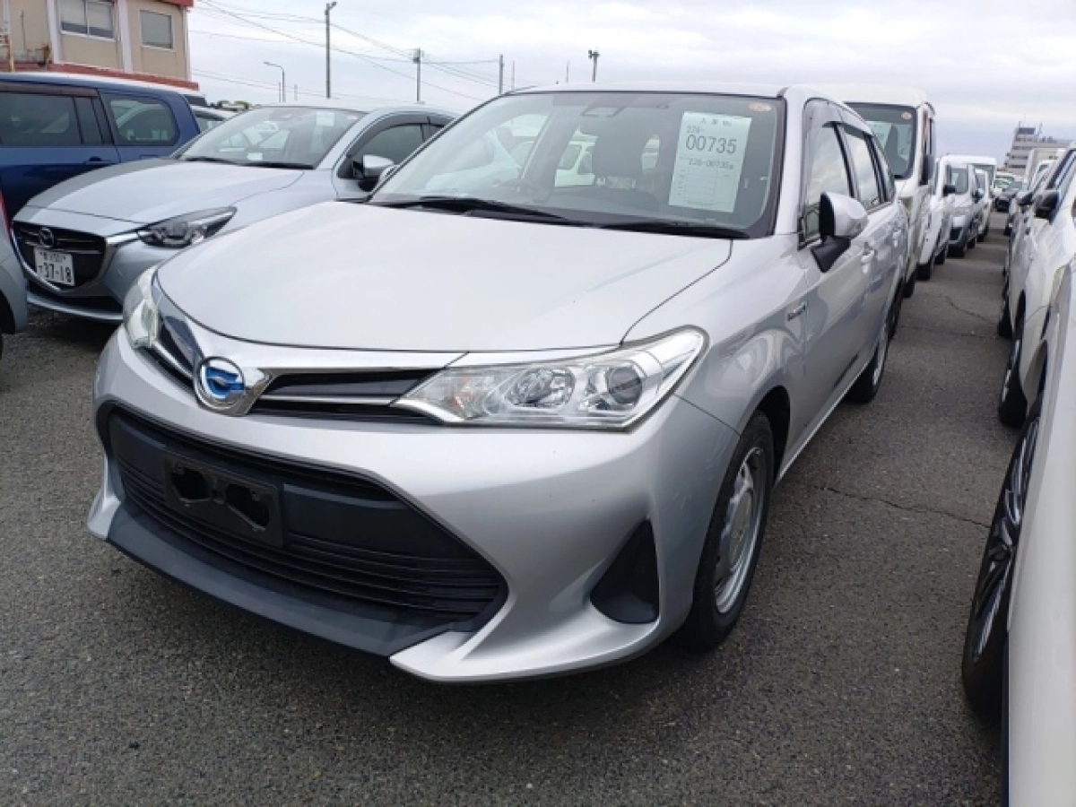 TOYOTA COROLLA FIELDER NKE165G 2019