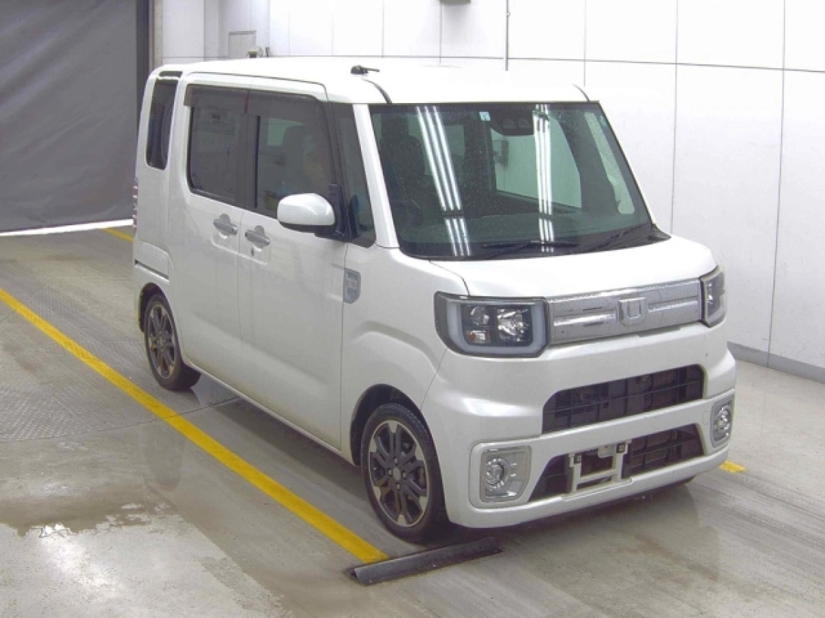 DAIHATSU WAKE LA710S 2019