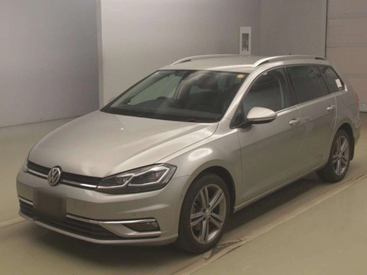 VOLKSWAGEN GOLF VARIANT AUCHP 2019