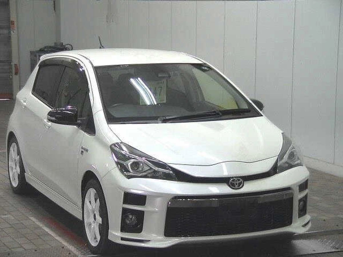 TOYOTA VITZ NHP130 2019