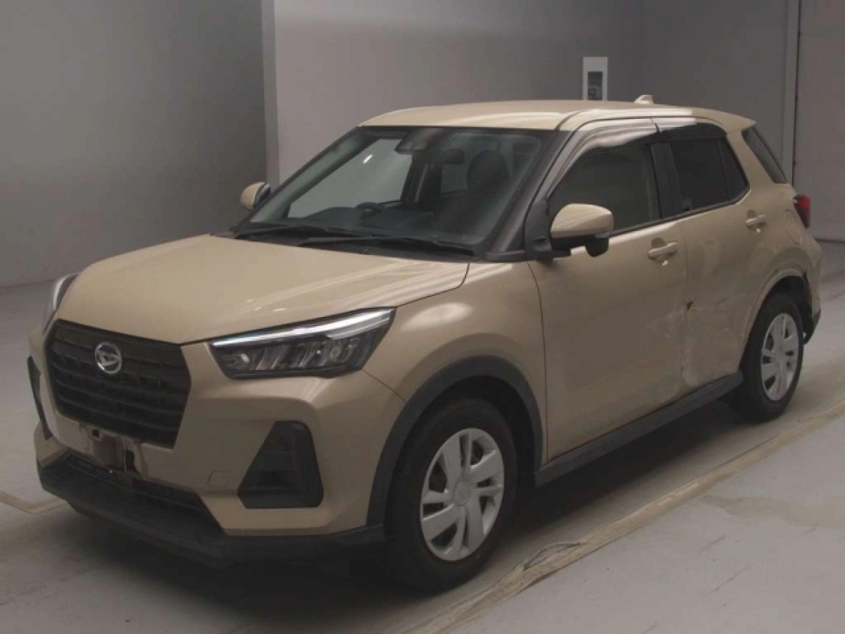 DAIHATSU ROCKY