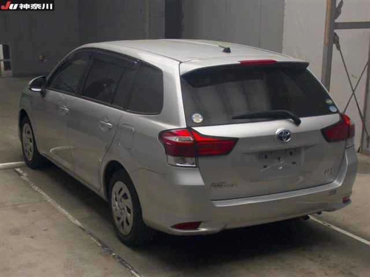 TOYOTA COROLLA FIELDER