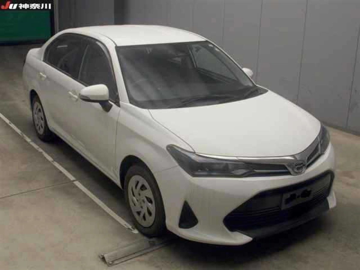 TOYOTA COROLLA AXIO