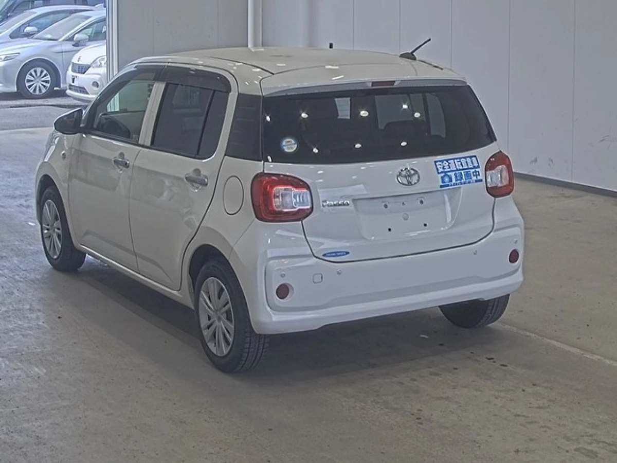 TOYOTA PASSO