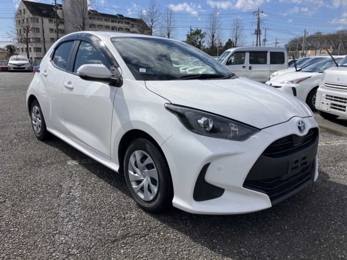 TOYOTA YARIS