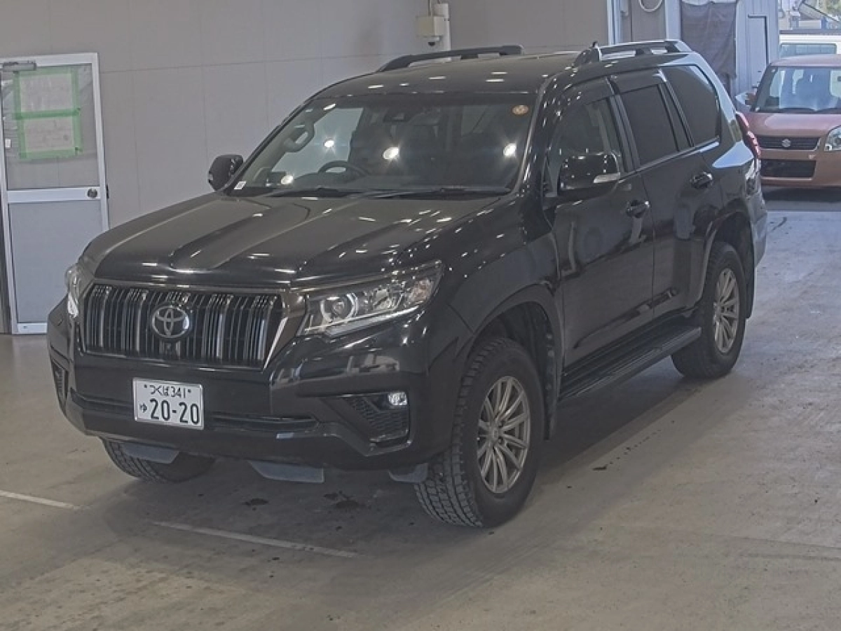TOYOTA LAND CRUISER PRADO GDJ150W 2020