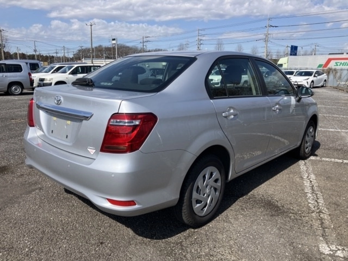 TOYOTA COROLLA AXIO