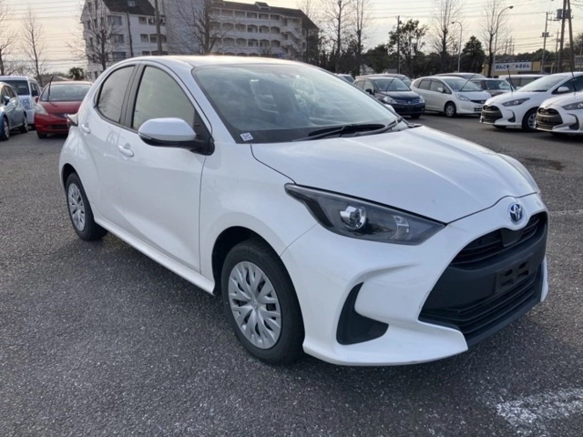 TOYOTA YARIS