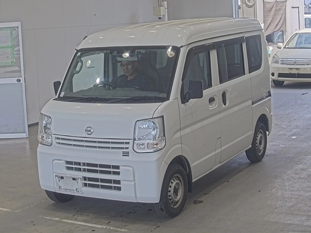 NISSAN CLIPPER VAN DR17V 2020