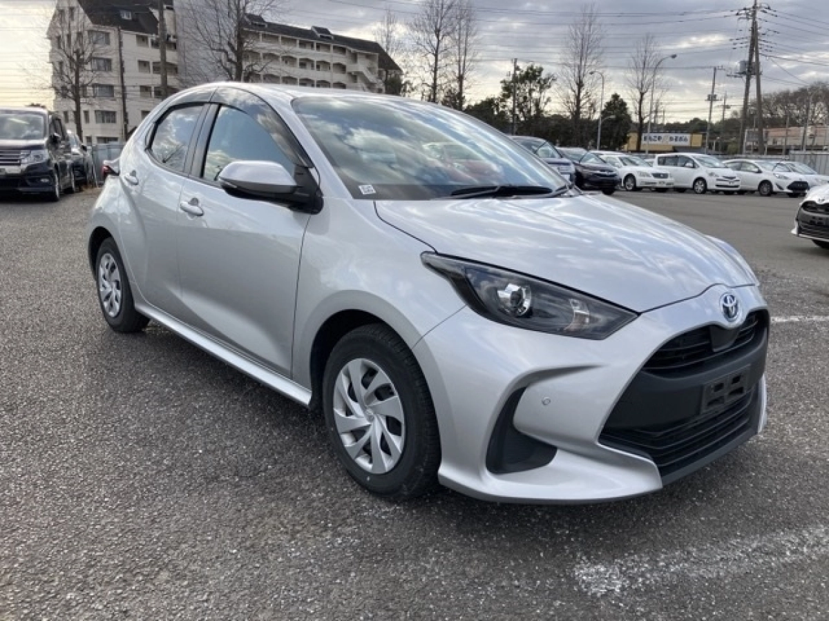 TOYOTA YARIS