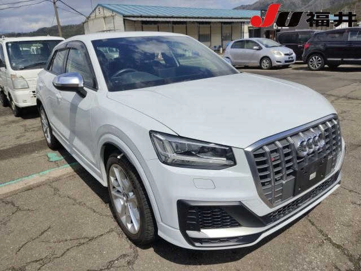 AUDI SQ2 GADNUF 2020