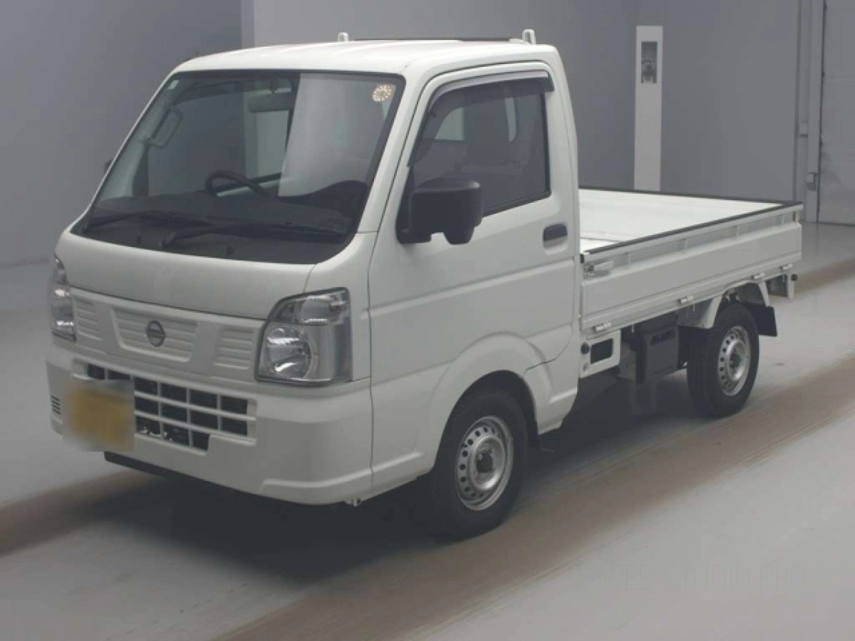 NISSAN CLIPPER TRUCK
