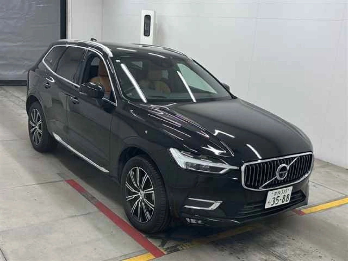 VOLVO XC60 UD4204TXC 2019