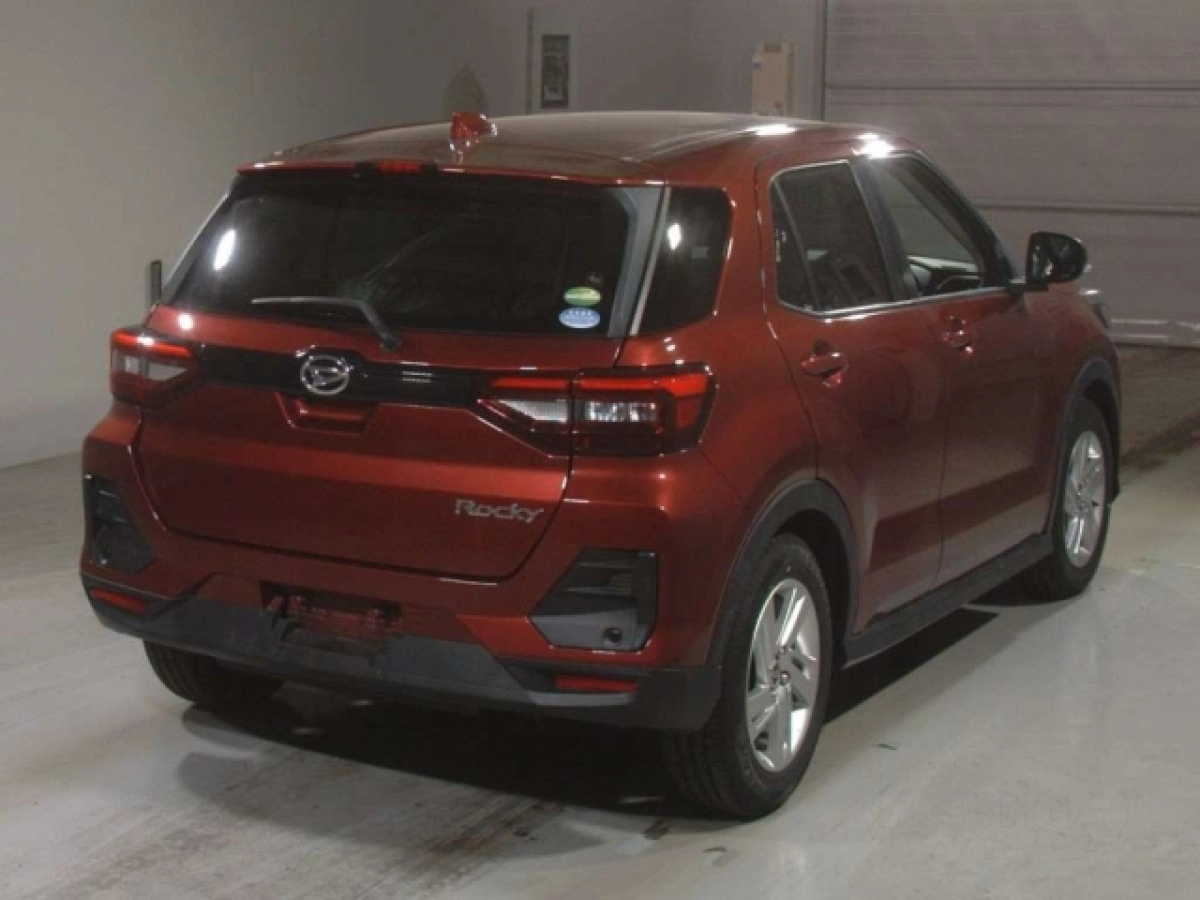 DAIHATSU ROCKY