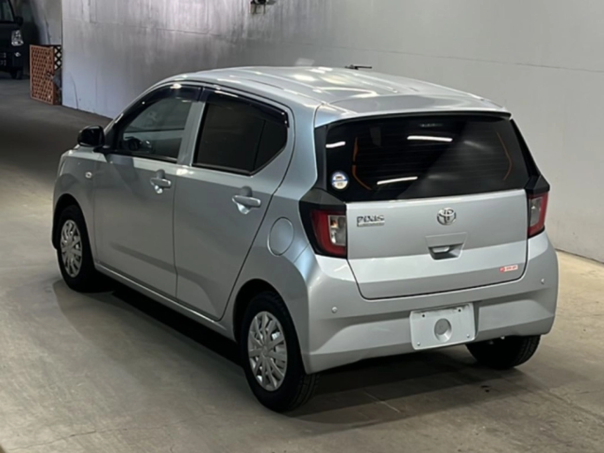 TOYOTA PIXIS EPOCH