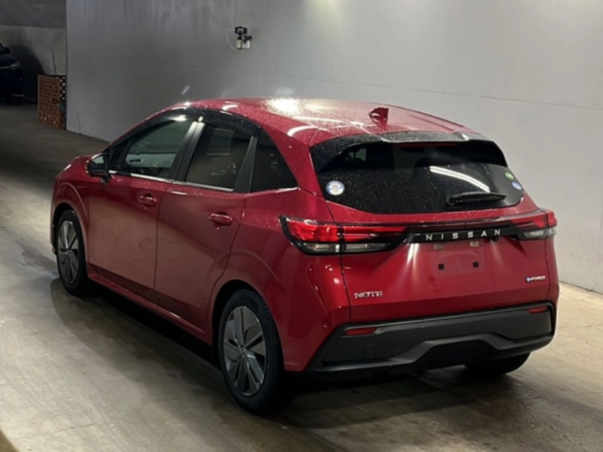 NISSAN NOTE