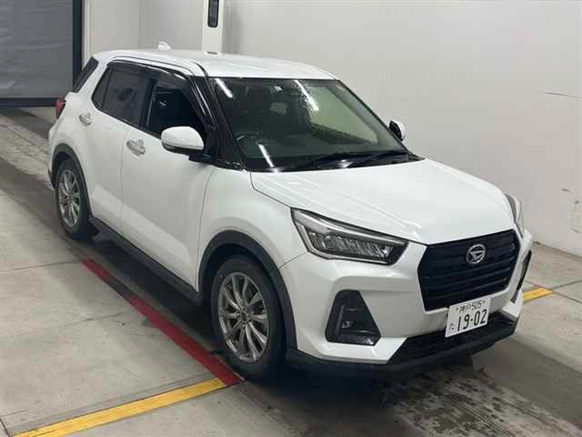 DAIHATSU ROCKY