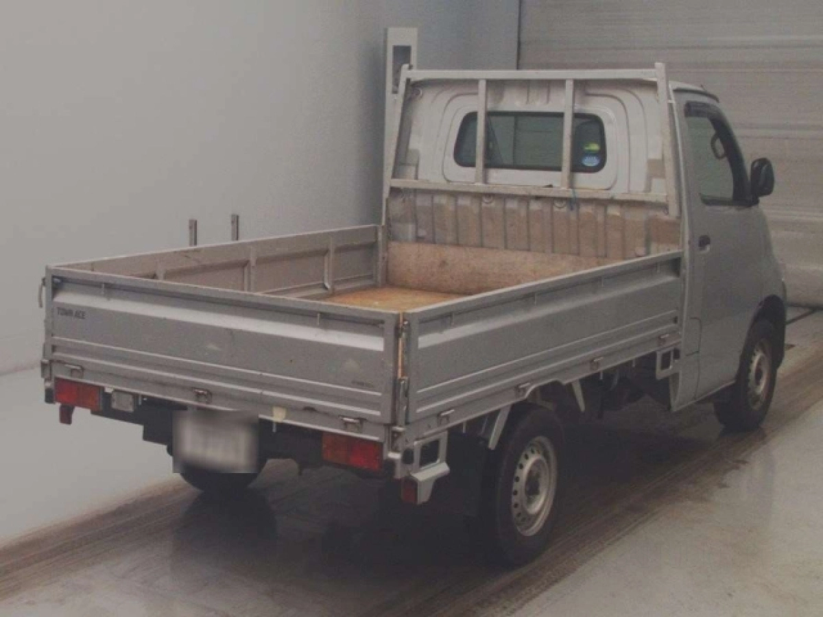 TOYOTA TOWN ACE TRUCK
