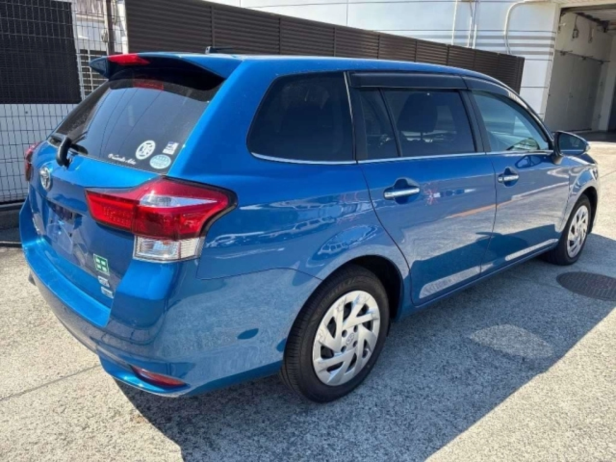 TOYOTA COROLLA FIELDER