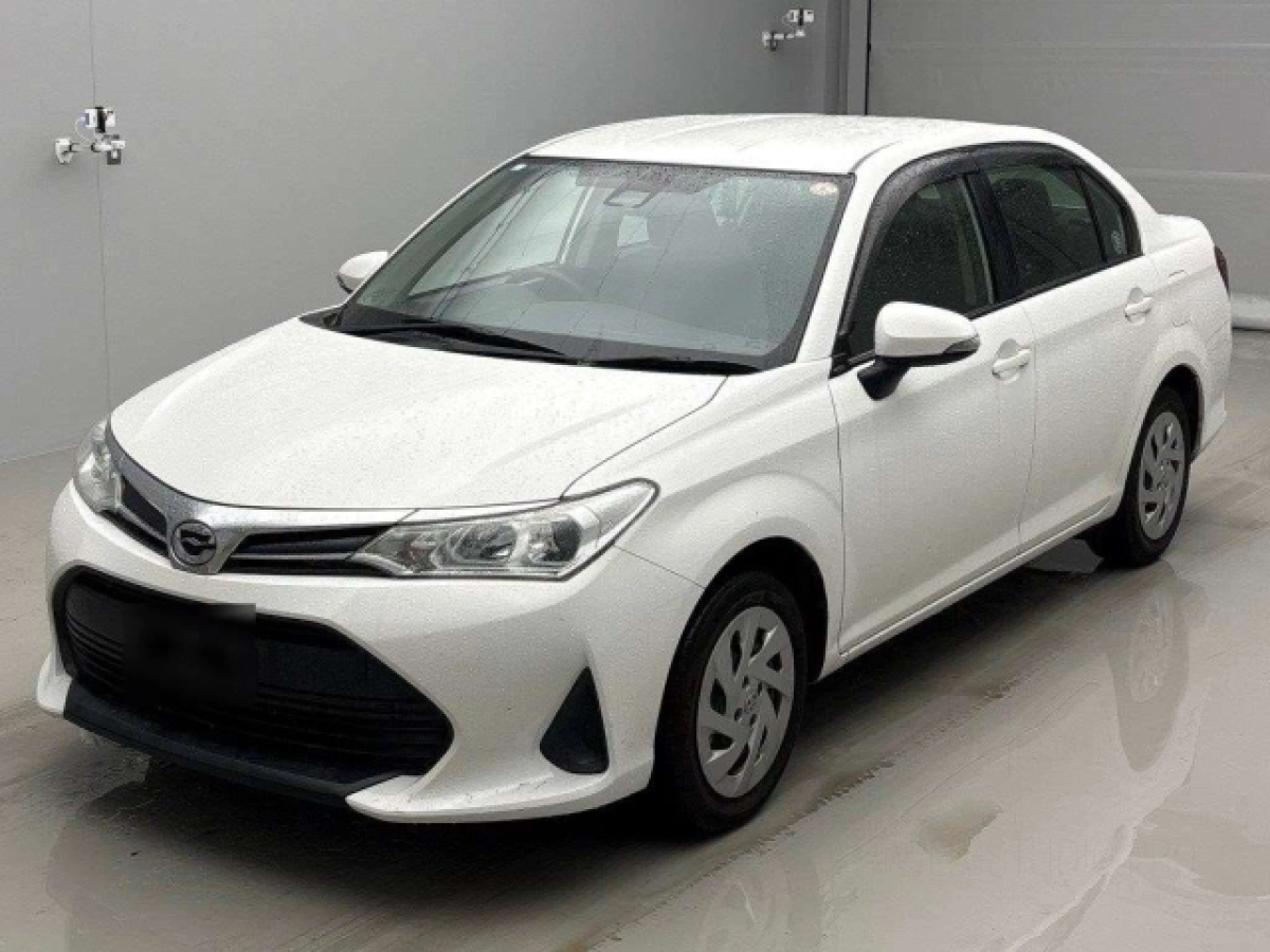 TOYOTA COROLLA AXIO