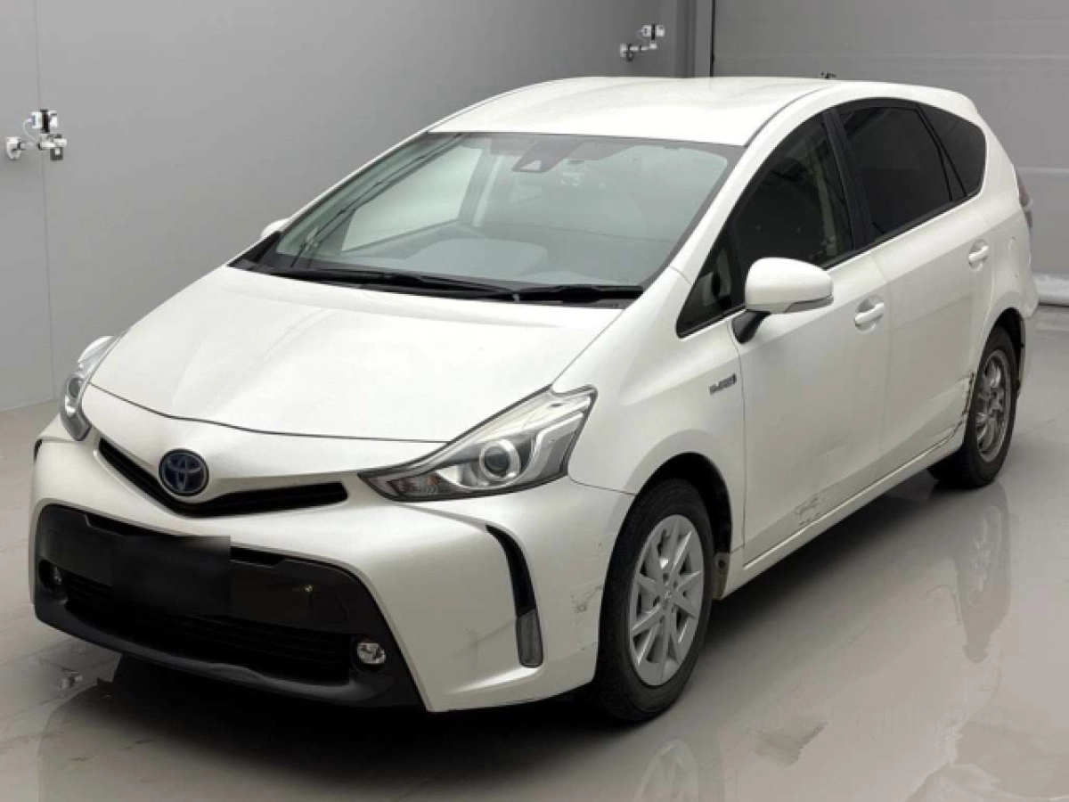 TOYOTA PRIUS ALPHA ZVW40W 2019