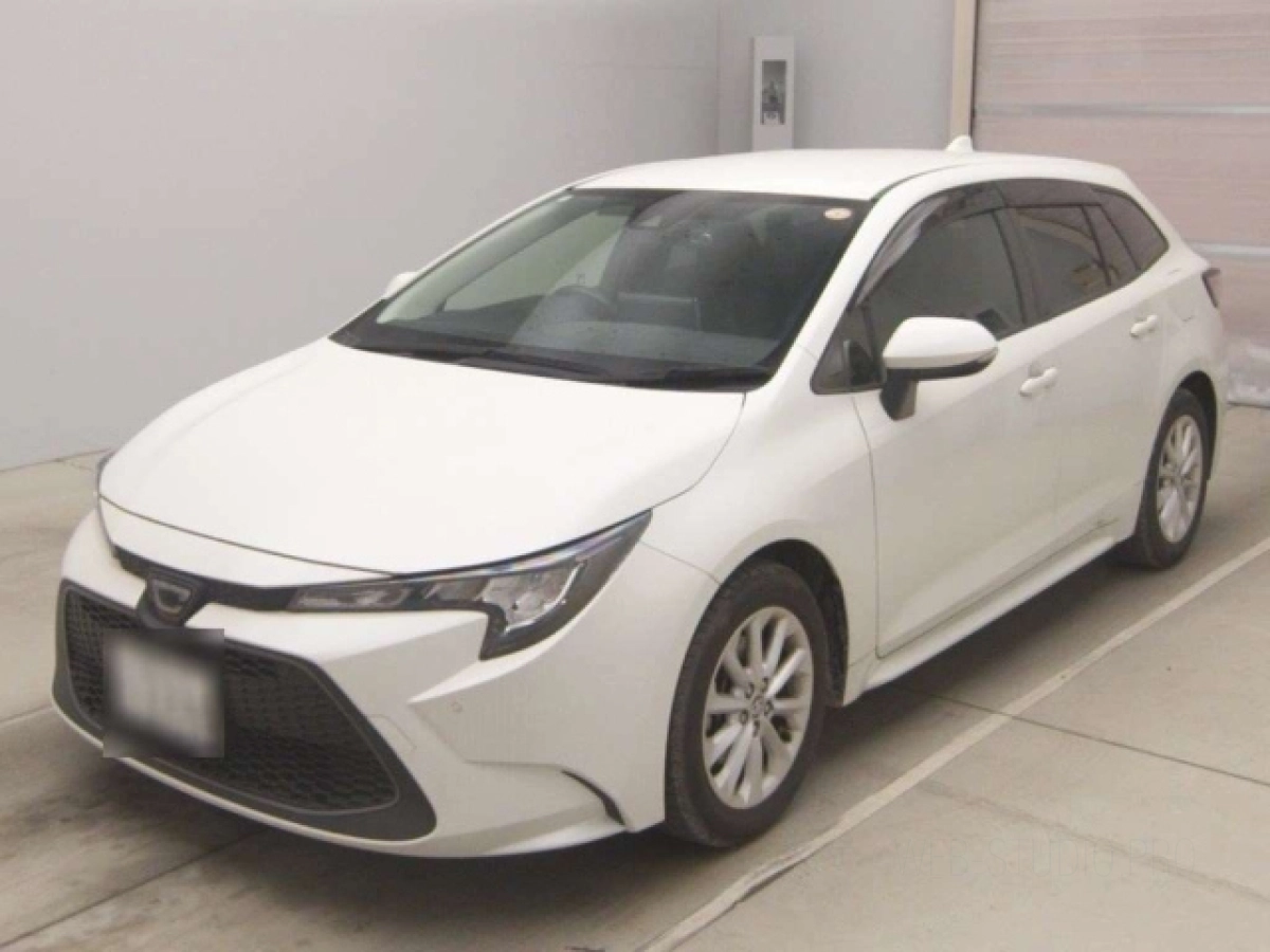 TOYOTA COROLLA TOURING ZRE212W 2020