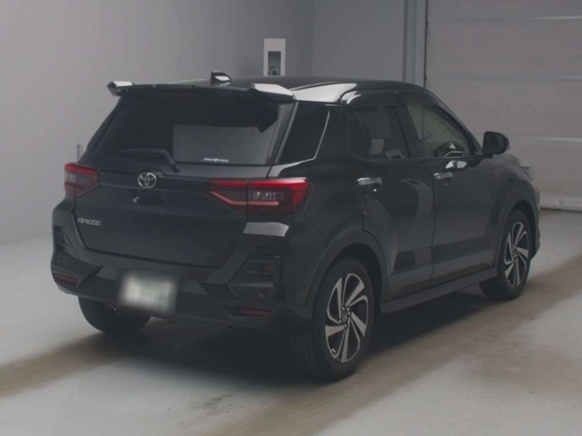 TOYOTA RAIZE