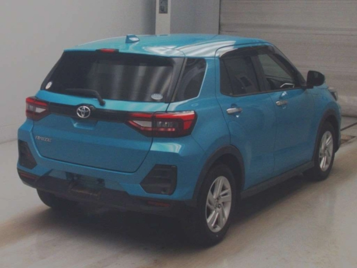 TOYOTA RAIZE